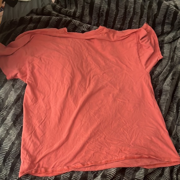 Used Top - Picture 3 of 3